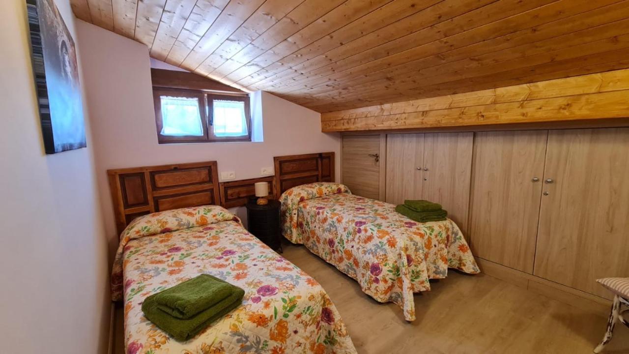Casa Rural Los 7 Pinos De Gredos Наварредонда-де-Ґредос Екстер'єр фото