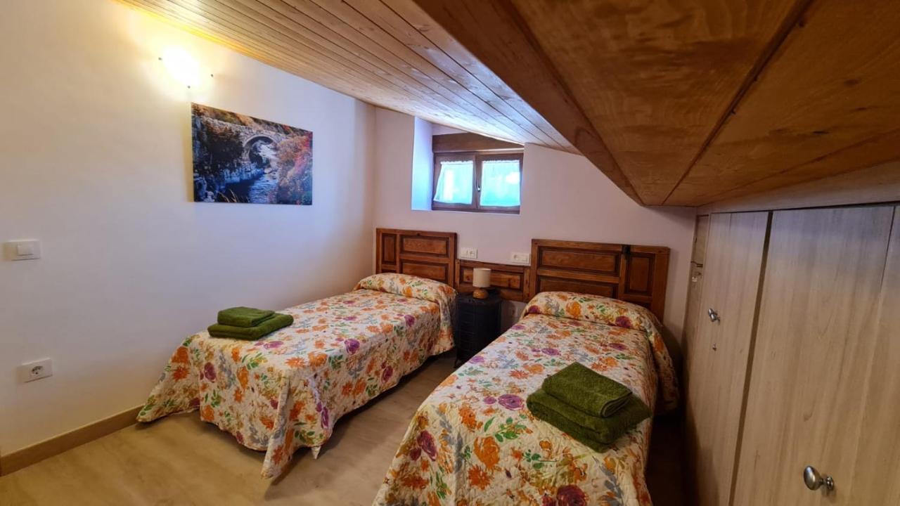 Casa Rural Los 7 Pinos De Gredos Наварредонда-де-Ґредос Екстер'єр фото