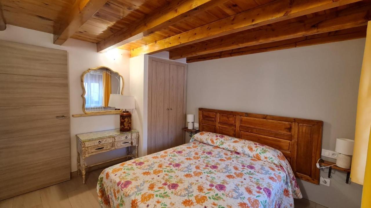 Casa Rural Los 7 Pinos De Gredos Наварредонда-де-Ґредос Екстер'єр фото